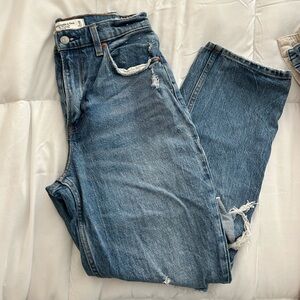 Abercrombie and Fitch Curve Love 90’s Straight High Rise